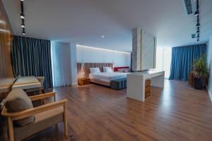 Ένα ή περισσότερα κρεβάτια σε δωμάτιο στο Dorchester Hotel +136 φωτογραφίες