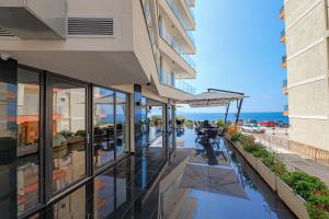 Γενική θέα στη θάλασσα ή θέα στη θάλασσα από  αυτό το ξενοδοχείο