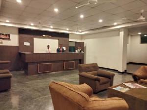 Lobbyen eller receptionen på Nijaguna Residency