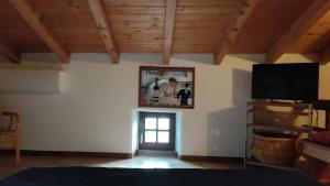 A television and/or entertainment centre at L'angolo nascosto