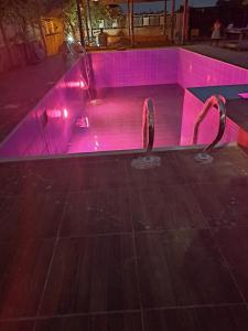 Gallery image of Dreamers Lodge in Prampram +36 photos