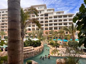 Gallery image of Cabo Xmas! 2bd Elite Beach Front Resort (Dec23-30) in La Paz