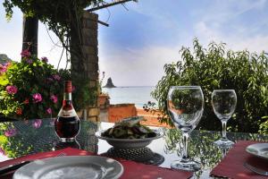 Nápoje v ubytování Dandidis Seaside Pension