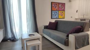 A seating area at WikiLoft