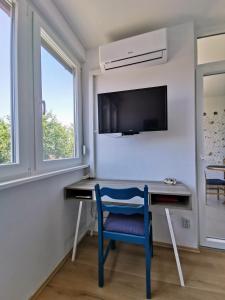 Et tv og/eller underholdning på Apartment Luna in Biograd center