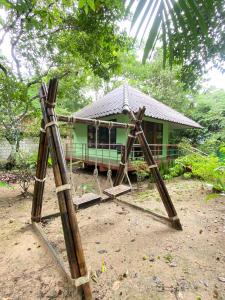 Fotografie z fotogalerie ubytování Khao Sok River & Jungle Bungalow v destinaci Khao Sok