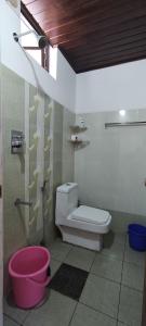 Soly's Villa Homestay的一间浴室
