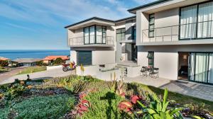 Casa con vistas al océano en @201 Golf Estate, en Mossel Bay