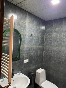 Kamar mandi di Grand Central