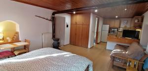Kuchyň nebo kuchyňský kout v ubytování Adonis Guest House