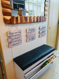 Fotografie z fotogalerie ubytování 1 Br CONDO Vine Residences Quezon City with POOL NETFLIX WIFI VIDEOKE BOARD GAMES v destinaci Manila