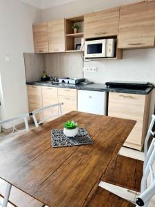 Fotografia z galérie ubytovania A Grund Apartman v destinácii Balatonszabadi