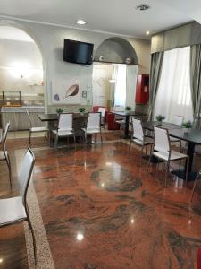 Μια τηλεόραση ή/και κέντρο ψυχαγωγίας στο Hotel Antico Distretto