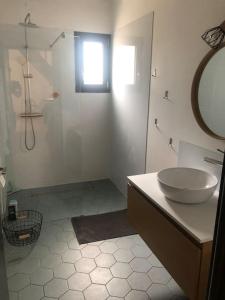 Ένα μπάνιο στο Maison/Villa 14 personnes