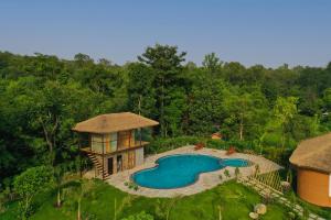 Bazén v ubytování juSTa Lazy Haven Corbett, Uttarakhand nebo v jeho okolí