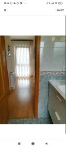 Fotografie z fotogalerie ubytování Vivienda adosada , con merendero en Carcedo v destinaci Carcedo de Burgos + 31 fotografií