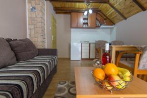 Kuchyň nebo kuchyňský kout v ubytování Apartments Andrić