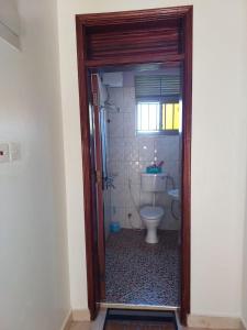 Ένα μπάνιο στο Benitah One Bedroom Home 2 +18 φωτογραφίες