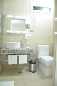 Bagno di Hotel Martini Kvariati