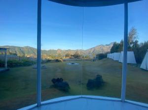 Nespecifikovaný výhled na hory nebo výhled na hory při pohledu z luxury tent