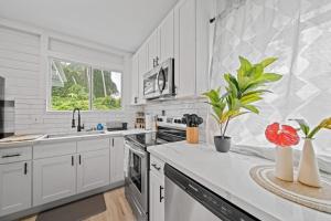 Fotografie z fotogalerie ubytování ~NEW Stylish BoHo 2BR in Hilo~ v destinaci Hilo