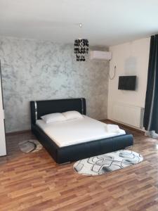 Postel nebo postele na pokoji v ubytování Aquazure Residence