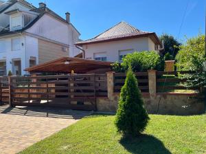 Kéknefelejcs Vendégház 8749 Zalakaros, 2 Hársfa utca kép - 2