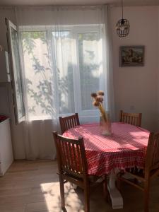 Ảnh trong thư viện ảnh của Panorama ananuri guest house ở Ananuri