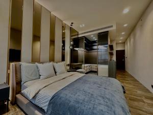 Here Hotel 宅這兒私宅-屏市B宅客房内的一张或多张床位