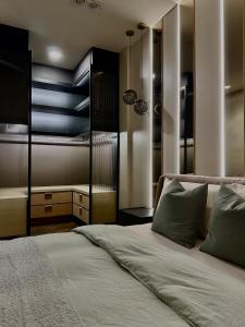 Here Hotel 宅這兒私宅-屏市B宅客房内的一张或多张床位