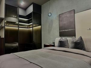 Here Hotel 宅這兒私宅-屏市B宅客房内的一张或多张床位