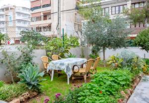 A garden outside Casa del Sol