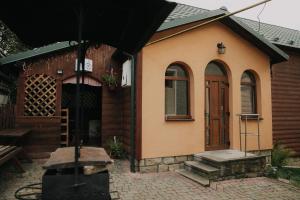 Budova, v ktorej sa vila nachádza