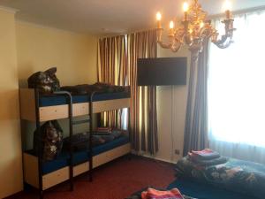 Palanda nebo palandy na pokoji v ubytování Hotel Eulenspiegel - Das Erlebnishotel in Riesa