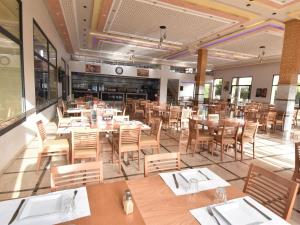 Restaurace v ubytování Perle de Souihla