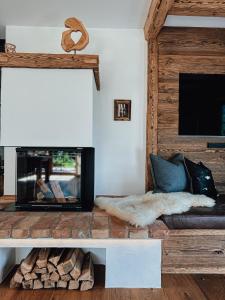 A seating area at Chalet Alpin mit privatem Whirlpool und Sauna