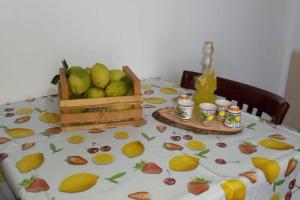 Φαγητό σε αυτή η παραθεριστική κατοικία ή κάπου εκεί κοντά