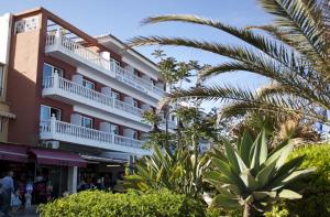 Gallery image of Hotel Mediterraneo Carihuela in Torremolinos