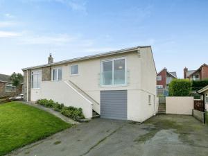 Το κτήριο όπου στεγάζεται  η παραθεριστική κατοικία