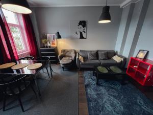 Posedenie v ubytovaní Apartament Na Chłodnej | The High Street