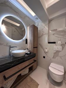 Koupelna v ubytování Luxury Rooms Andrea + 37 fotografií