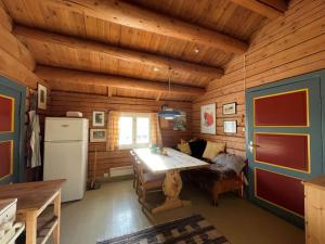 Cucina o angolo cottura di Elveseter - log cabin with an amazing view