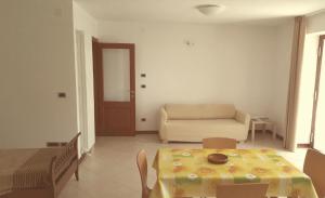 Posezení v ubytování Residence Oliveto Mare Carso + 54 fotografií