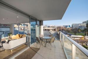 Balkón nebo terasa v ubytování Oliver - The Hindmarsh Skyline Retreat