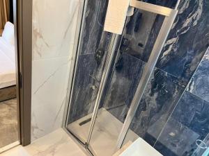 Koupelna v ubytování Istanblu Hotel Ataşehir