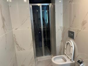 Koupelna v ubytování Istanblu Hotel Ataşehir