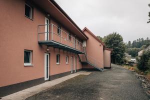 Budova, kde se apartmán nachází
