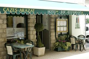 Εστιατόριο ή άλλο μέρος για φαγητό στο Logis Hôtel Restaurant Cazes Arazat