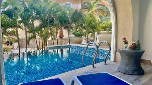 Bazén v ubytování KaiSol Romance Resort Sahl Hasheesh - Adults Only nebo v jeho okolí
