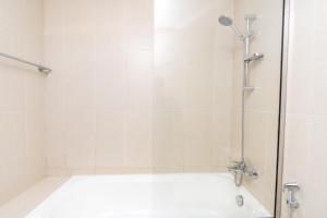Bany a Amazing Studio with Balcony & Beach access-RAK